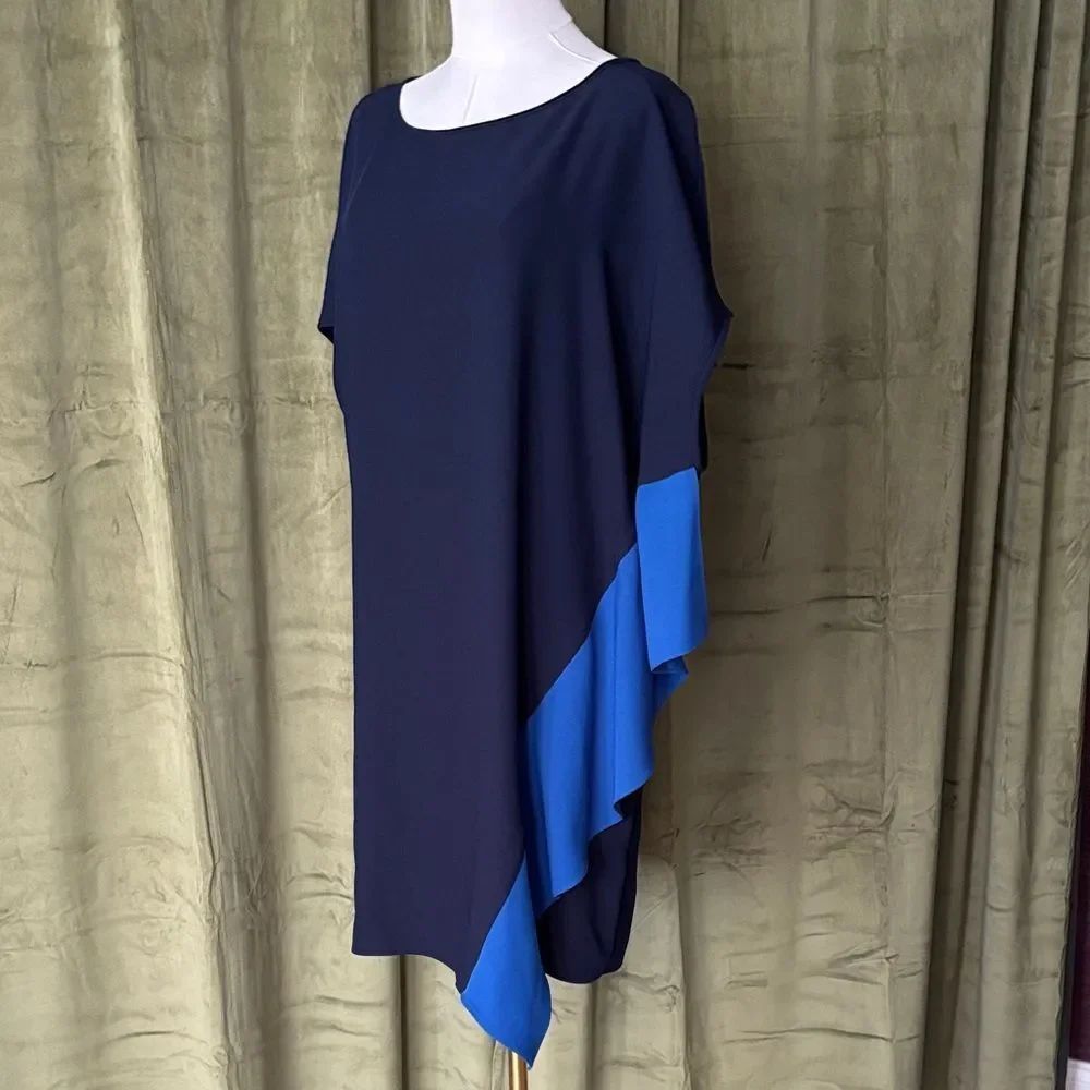 Diane Von Furstenberg Dress in Navy and Blue, L-XL